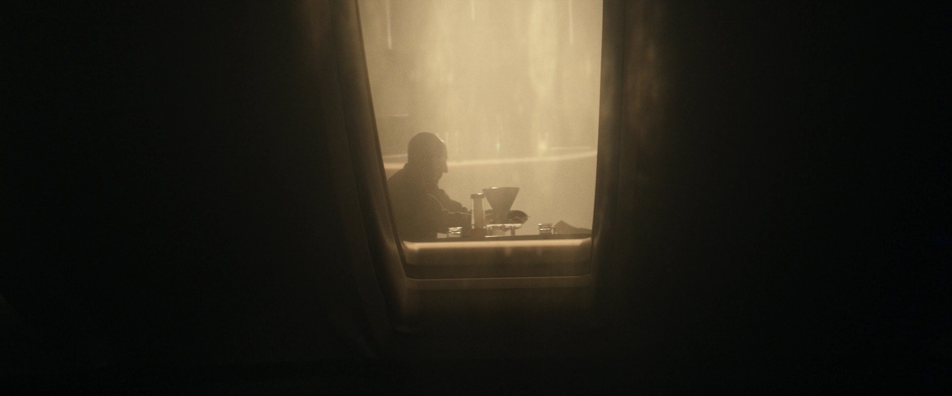 extant_StarTrek_PIC_1x01-Remembrance_0076.jpg