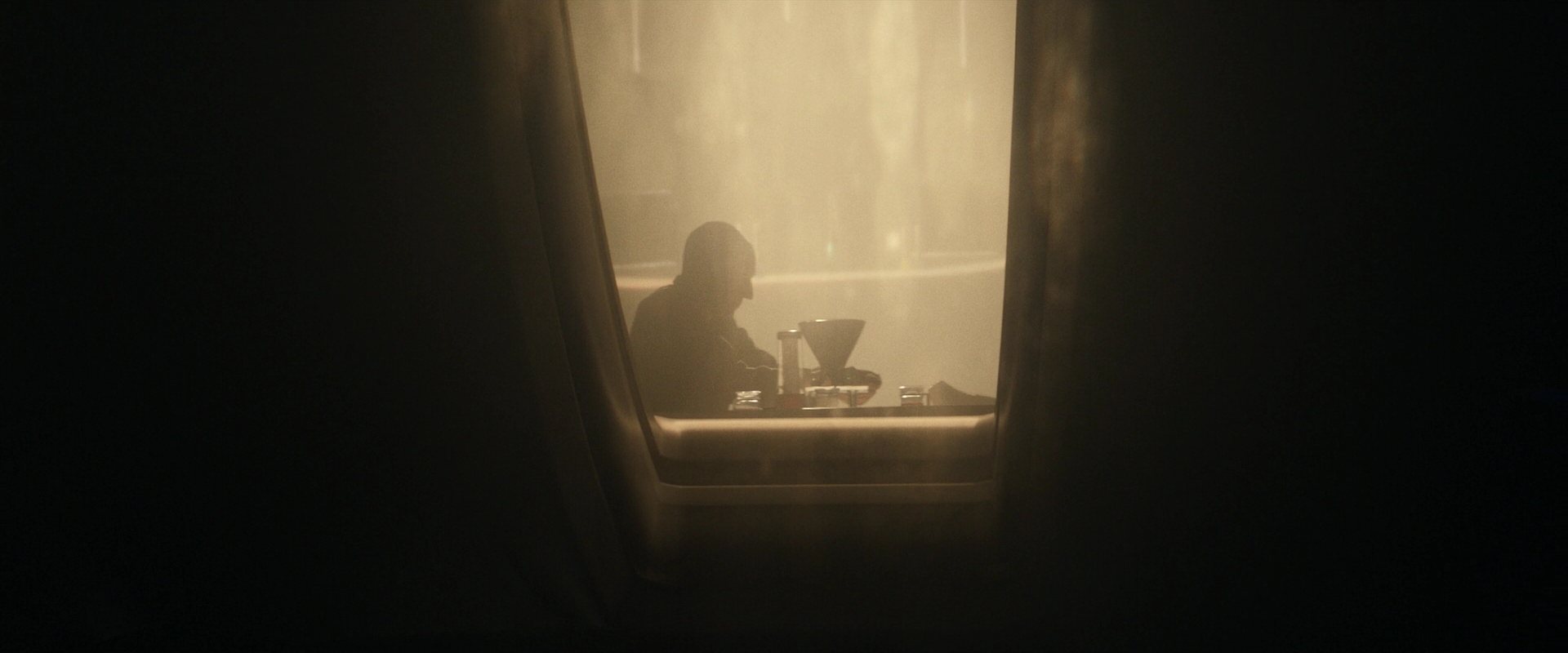 extant_StarTrek_PIC_1x01-Remembrance_0077.jpg