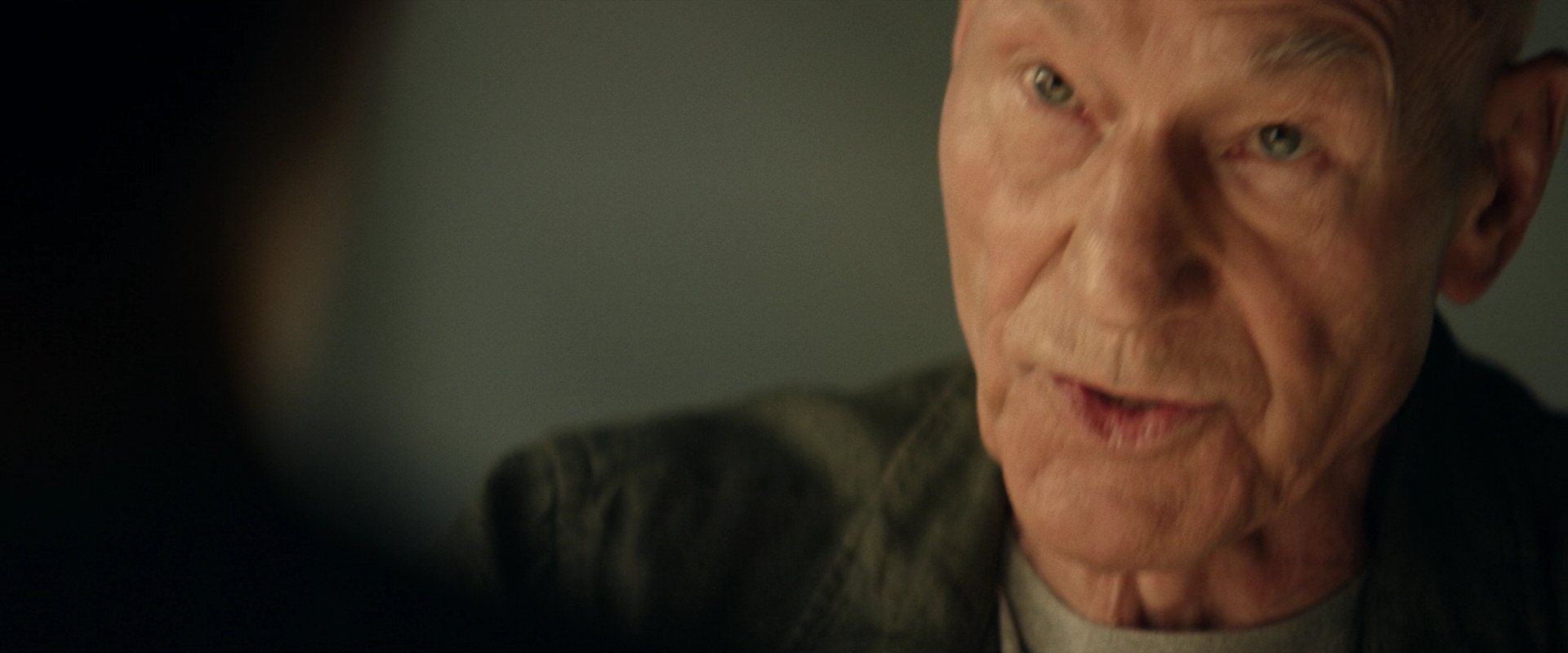extant_StarTrek_PIC_1x01-Remembrance_0098.jpg