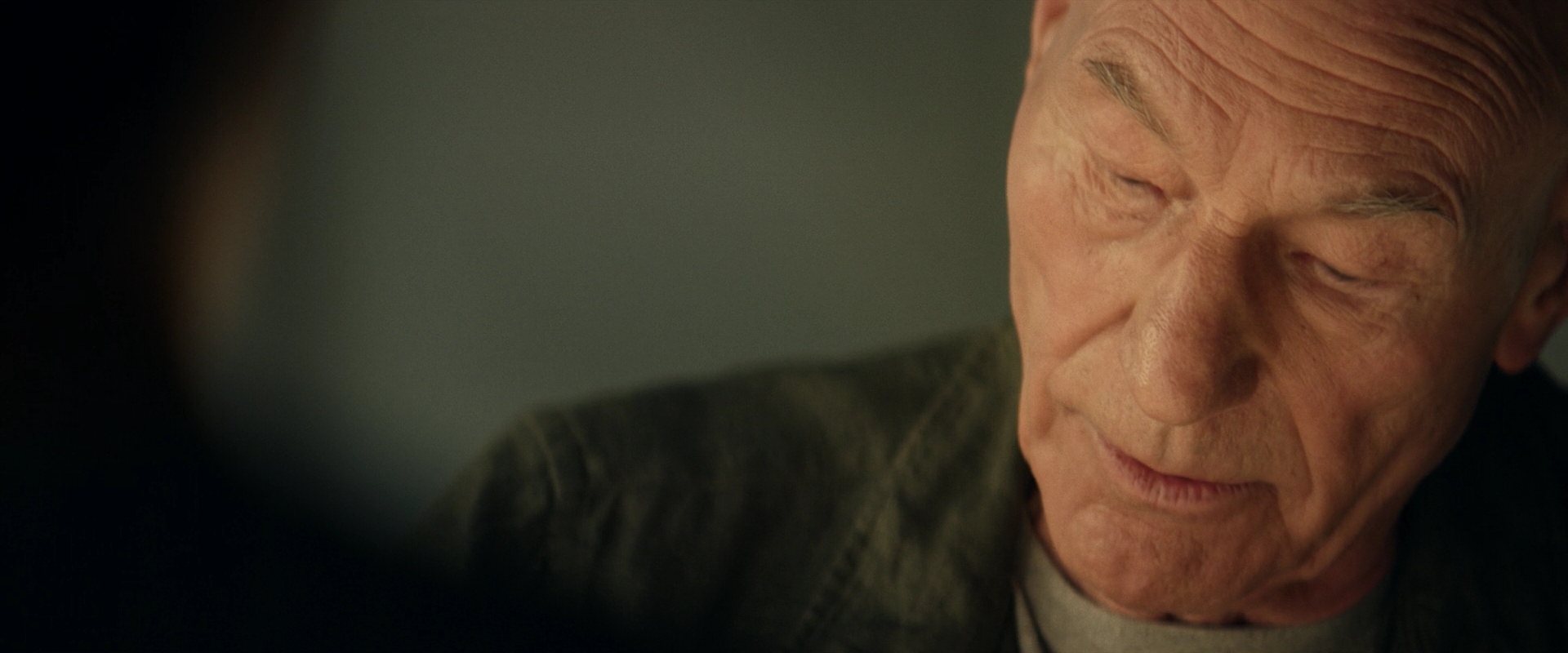 extant_StarTrek_PIC_1x01-Remembrance_0102.jpg