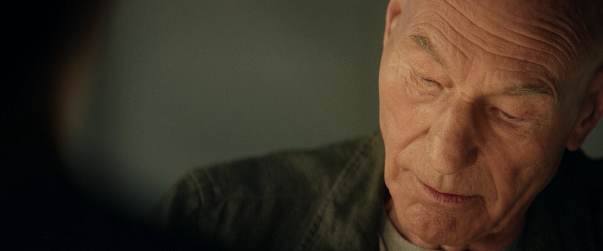 extant_StarTrek_PIC_1x01-Remembrance_0103.jpg