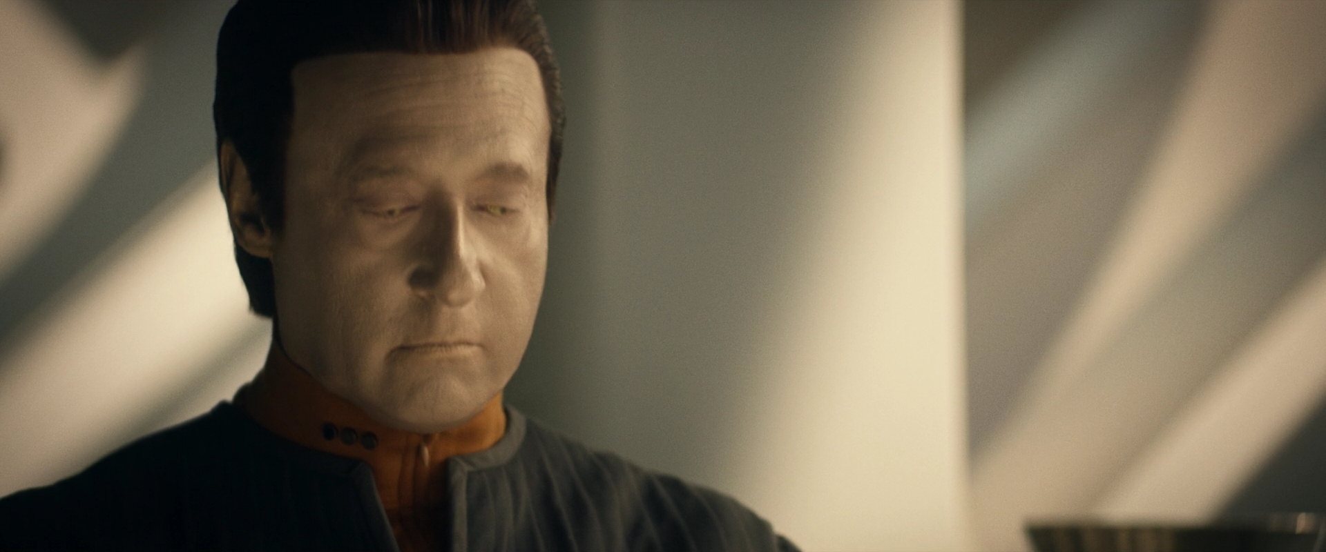 extant_StarTrek_PIC_1x01-Remembrance_0112.jpg