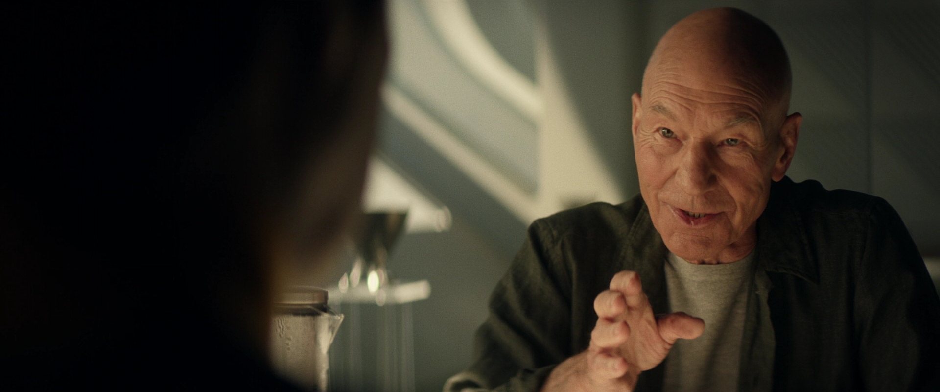extant_StarTrek_PIC_1x01-Remembrance_0168.jpg