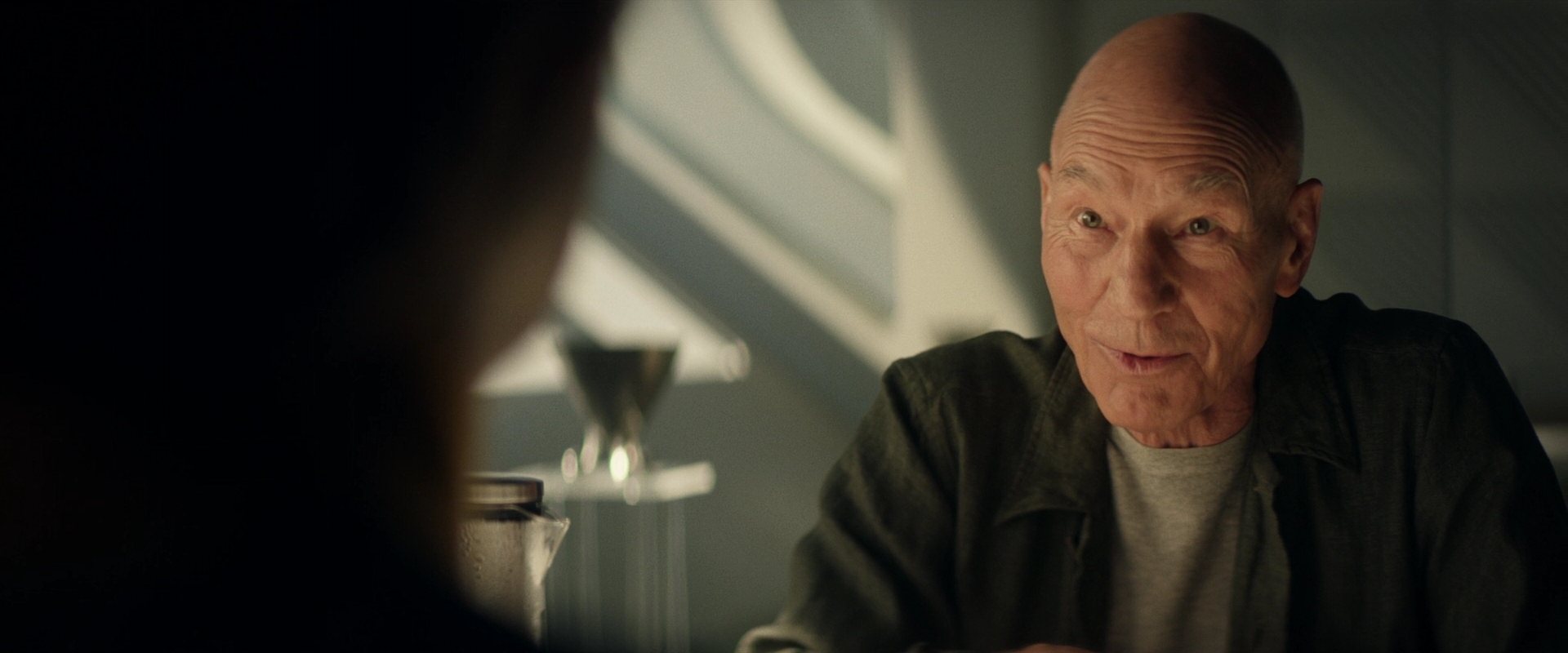 extant_StarTrek_PIC_1x01-Remembrance_0183.jpg