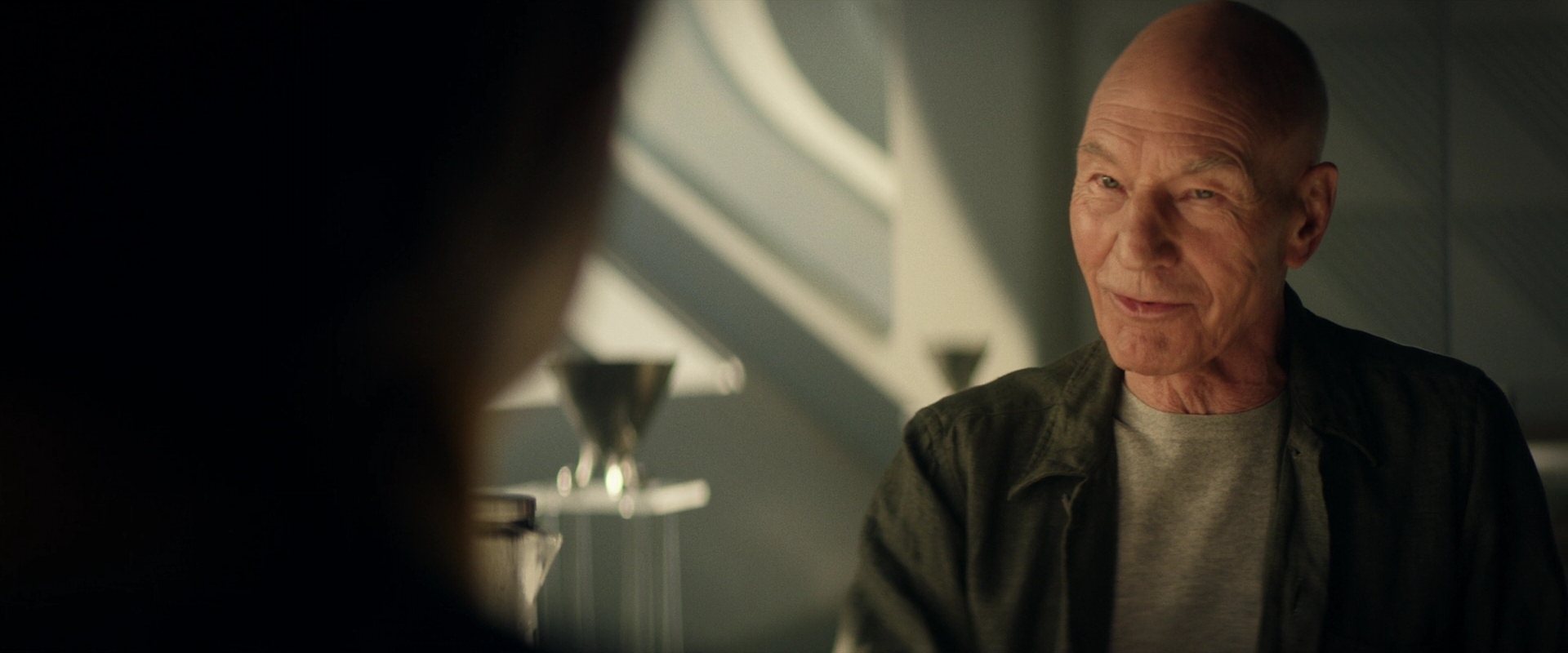 extant_StarTrek_PIC_1x01-Remembrance_0191.jpg