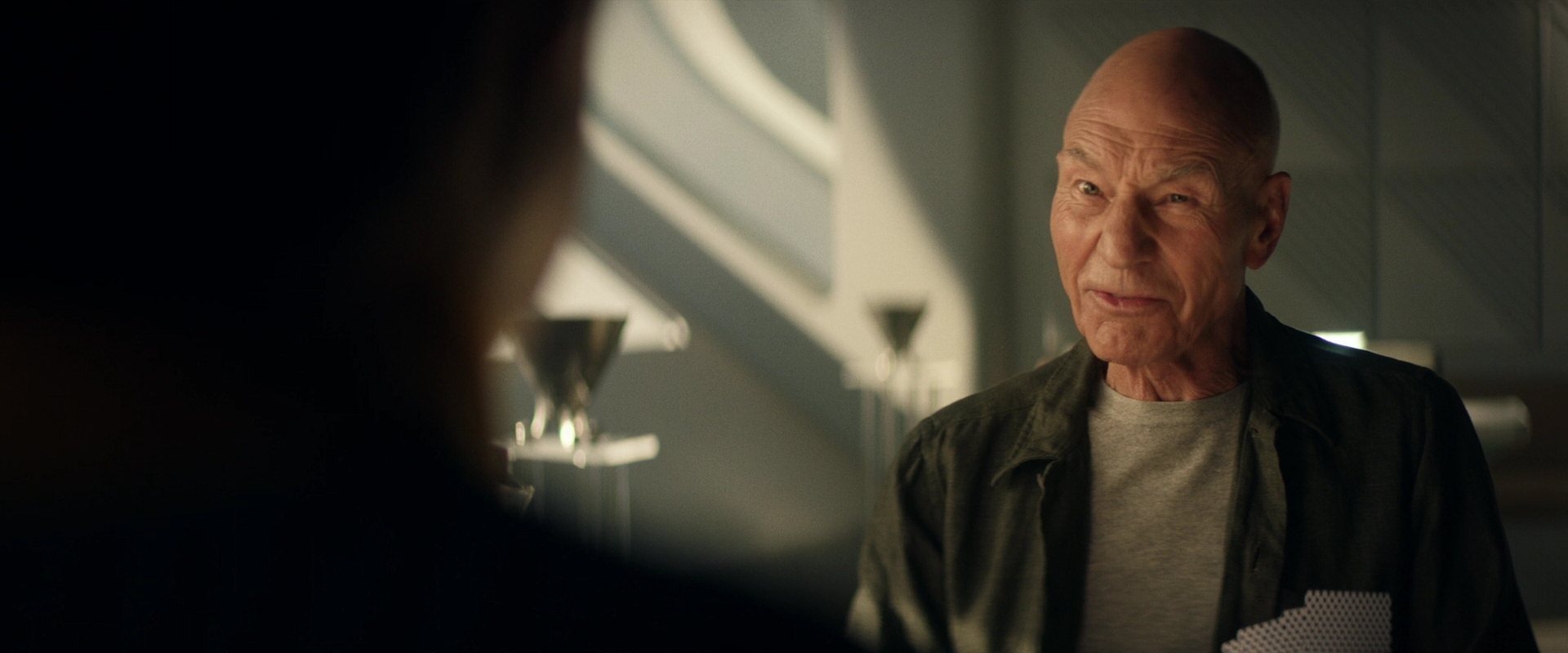 extant_StarTrek_PIC_1x01-Remembrance_0215.jpg