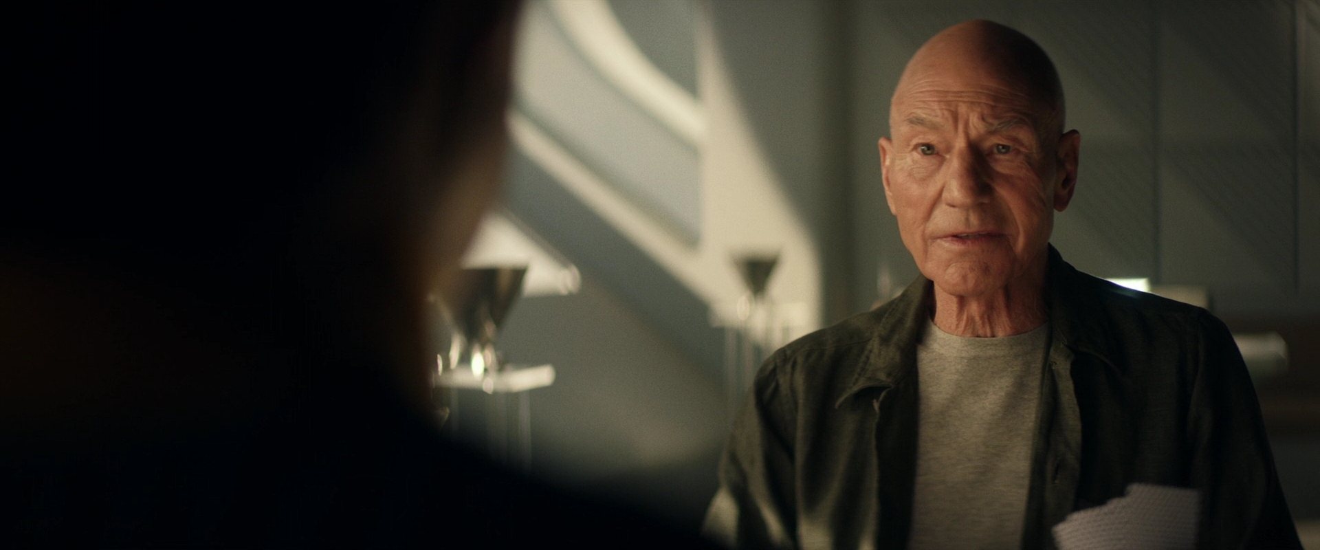 extant_StarTrek_PIC_1x01-Remembrance_0219.jpg