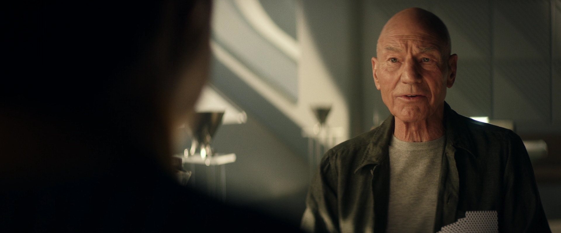 extant_StarTrek_PIC_1x01-Remembrance_0221.jpg