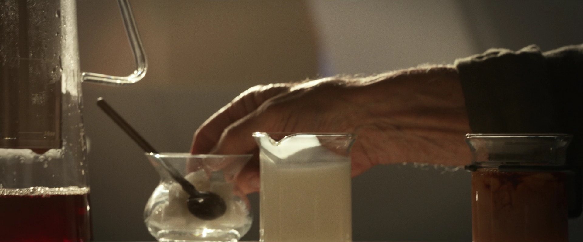 extant_StarTrek_PIC_1x01-Remembrance_0249.jpg