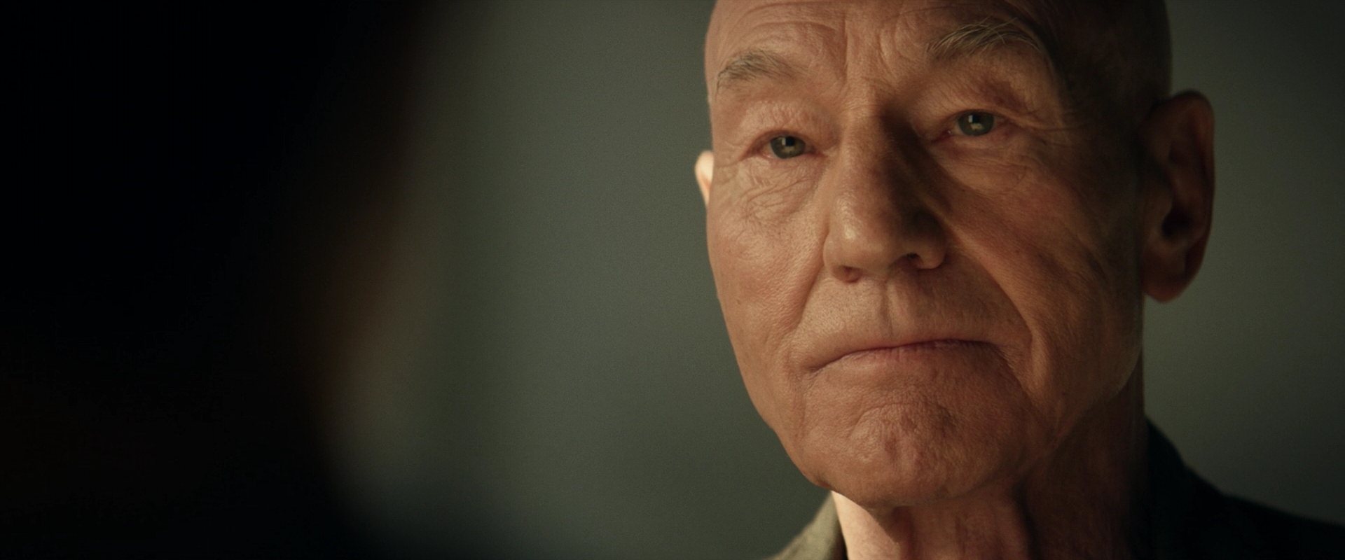 extant_StarTrek_PIC_1x01-Remembrance_0268.jpg