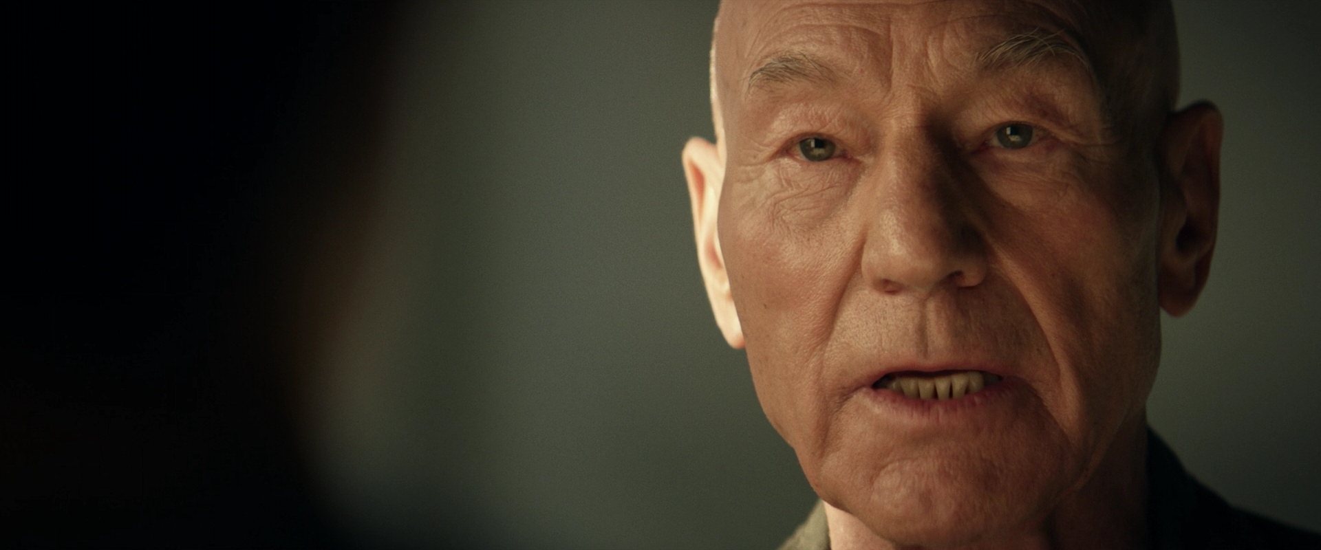extant_StarTrek_PIC_1x01-Remembrance_0272.jpg
