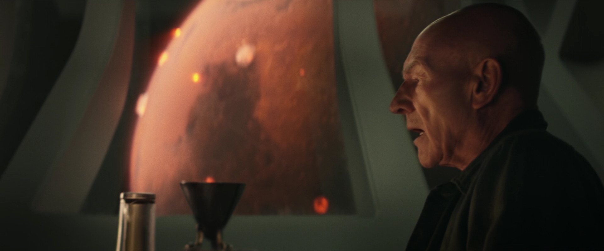 extant_StarTrek_PIC_1x01-Remembrance_0336.jpg