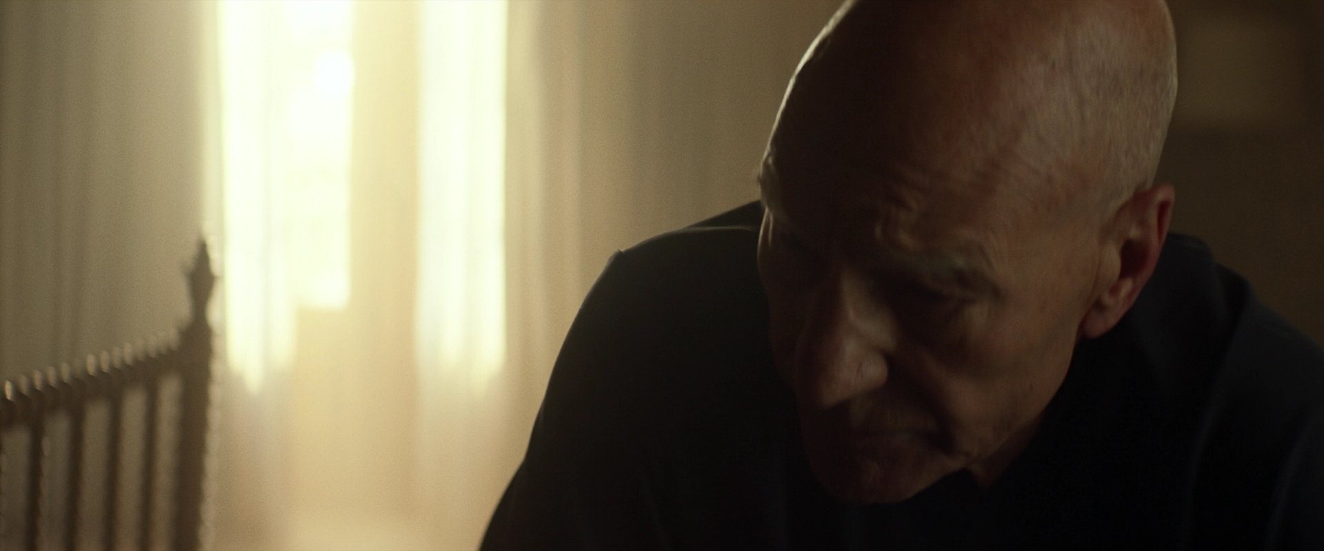 extant_StarTrek_PIC_1x01-Remembrance_0395.jpg