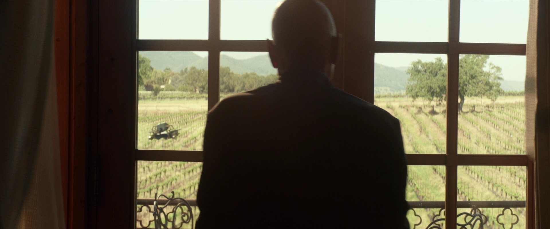 extant_StarTrek_PIC_1x01-Remembrance_0417.jpg