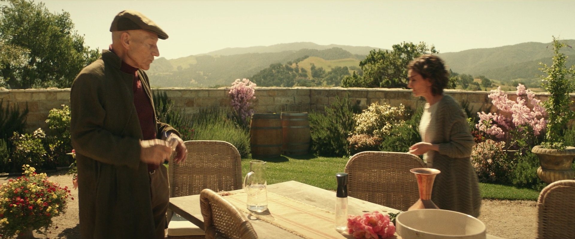extant_StarTrek_PIC_1x01-Remembrance_1103.jpg