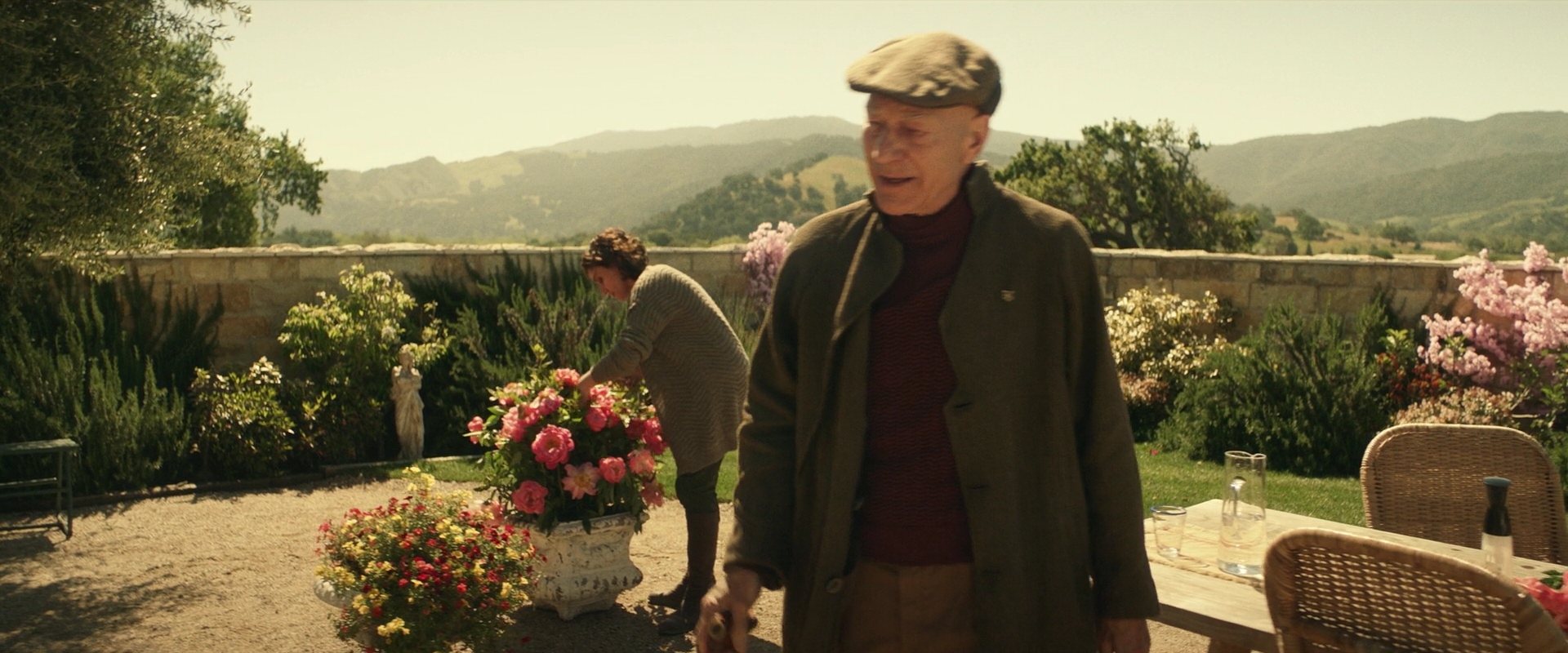 extant_StarTrek_PIC_1x01-Remembrance_1110.jpg