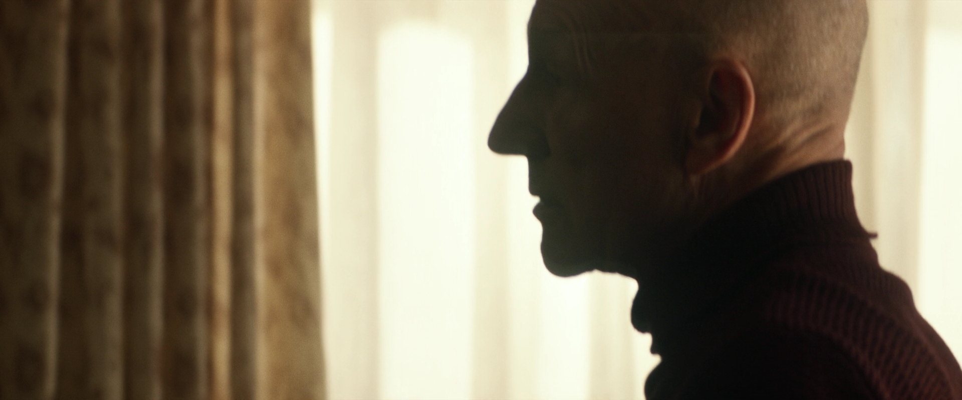 extant_StarTrek_PIC_1x01-Remembrance_1137.jpg
