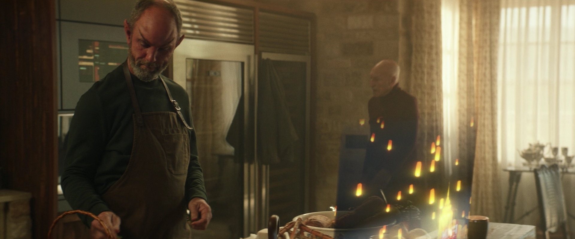 extant_StarTrek_PIC_1x01-Remembrance_1146.jpg