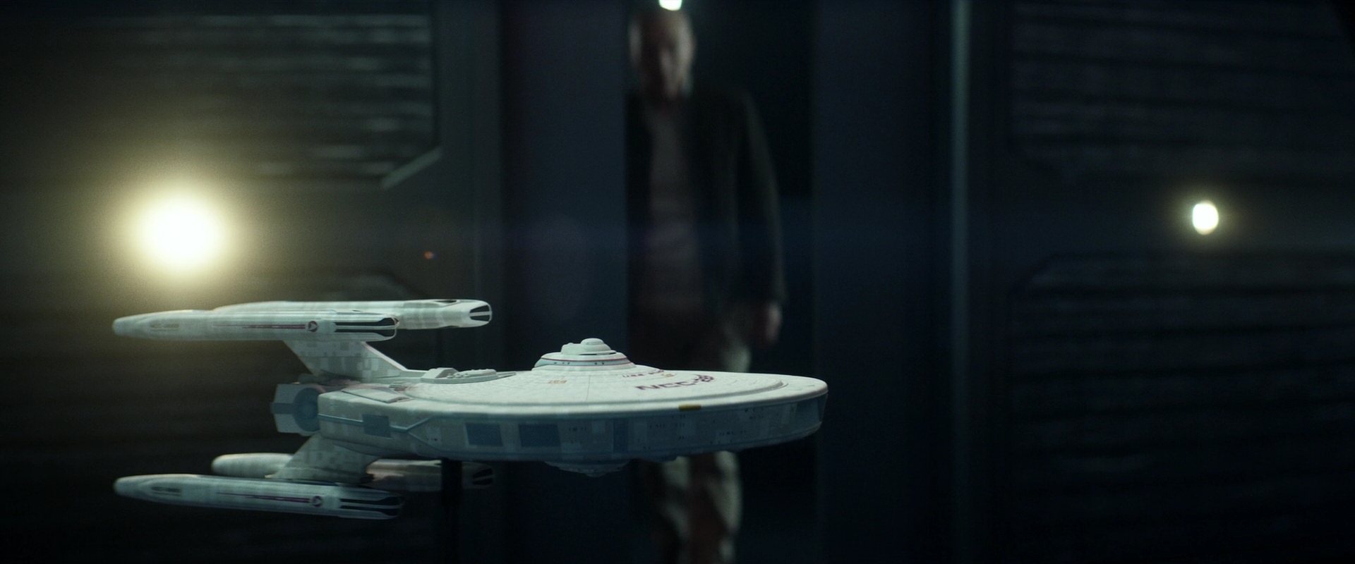 extant_StarTrek_PIC_1x01-Remembrance_2730.jpg