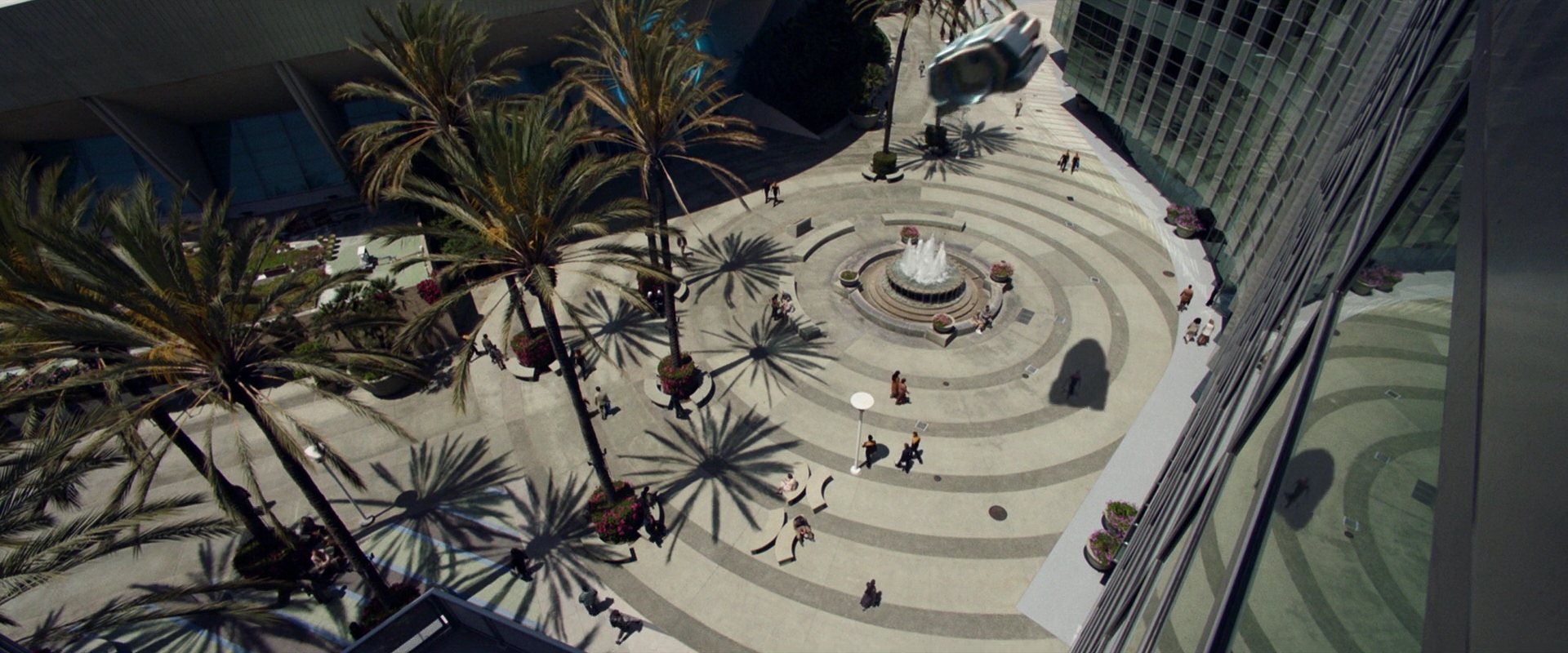 extant_StarTrek_PIC_1x01-Remembrance_3121.jpg