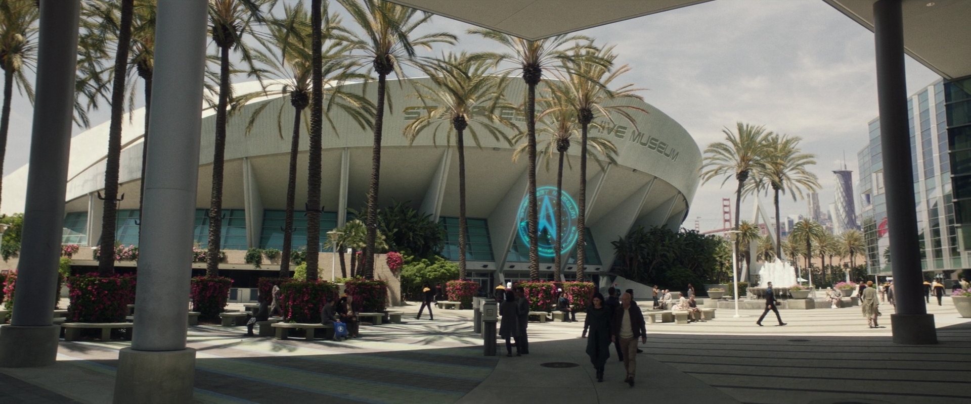 extant_StarTrek_PIC_1x01-Remembrance_3201.jpg