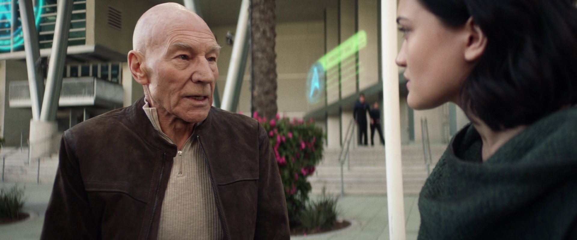 extant_StarTrek_PIC_1x01-Remembrance_3211.jpg
