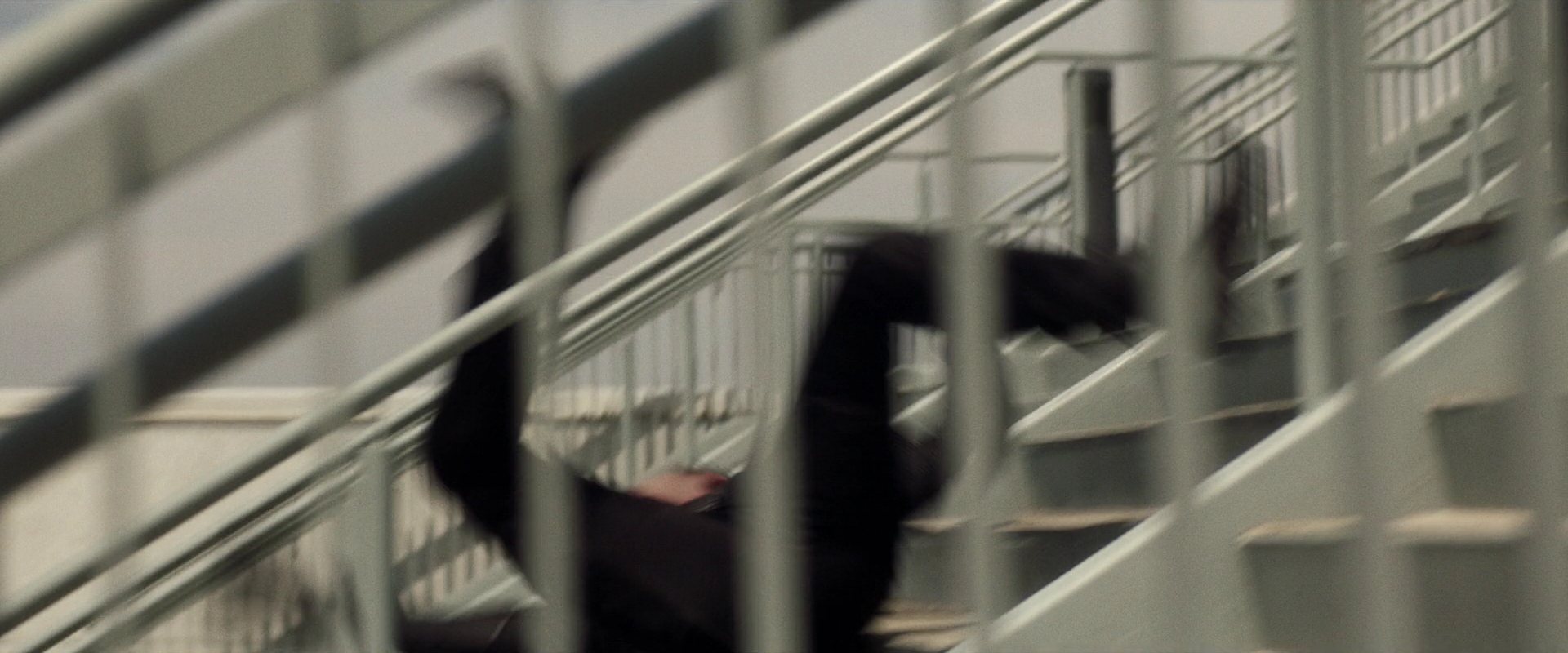 extant_StarTrek_PIC_1x01-Remembrance_3676.jpg