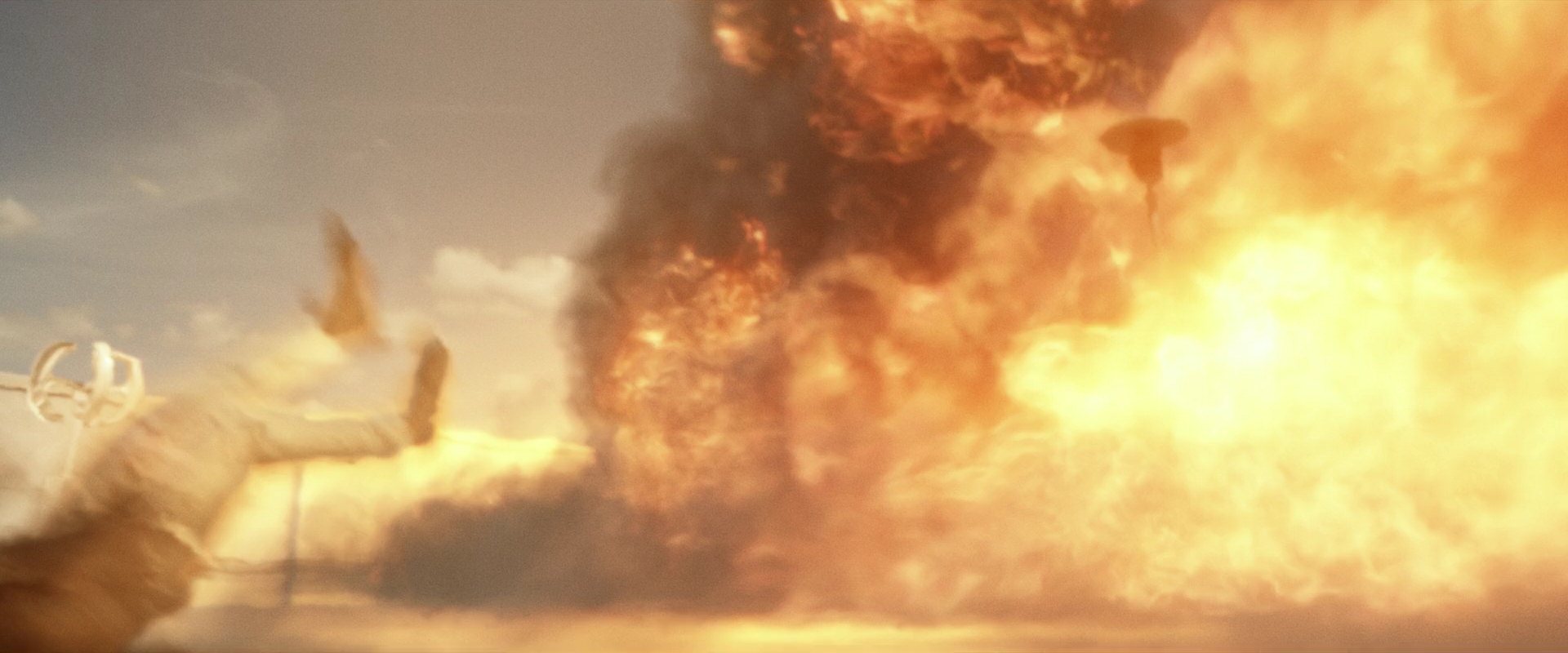 extant_StarTrek_PIC_1x01-Remembrance_3737.jpg