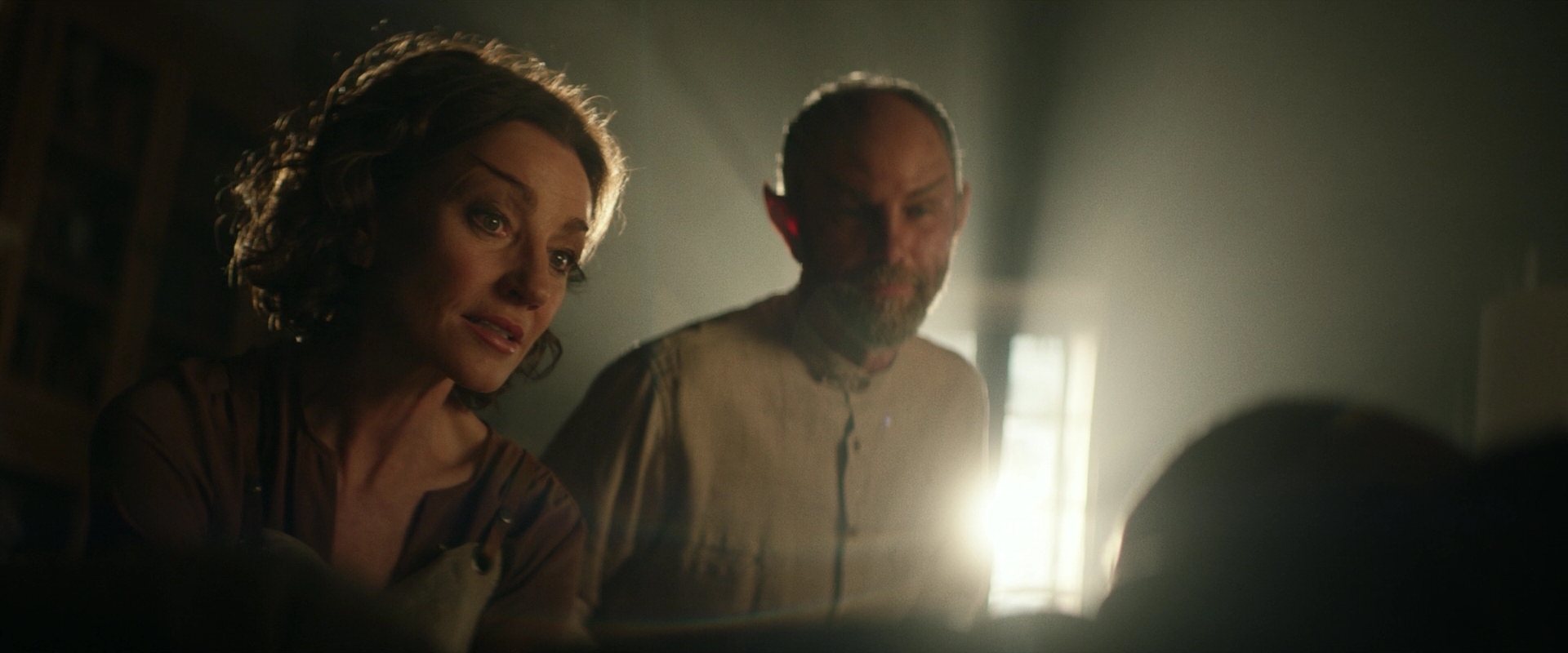 extant_StarTrek_PIC_1x01-Remembrance_3805.jpg