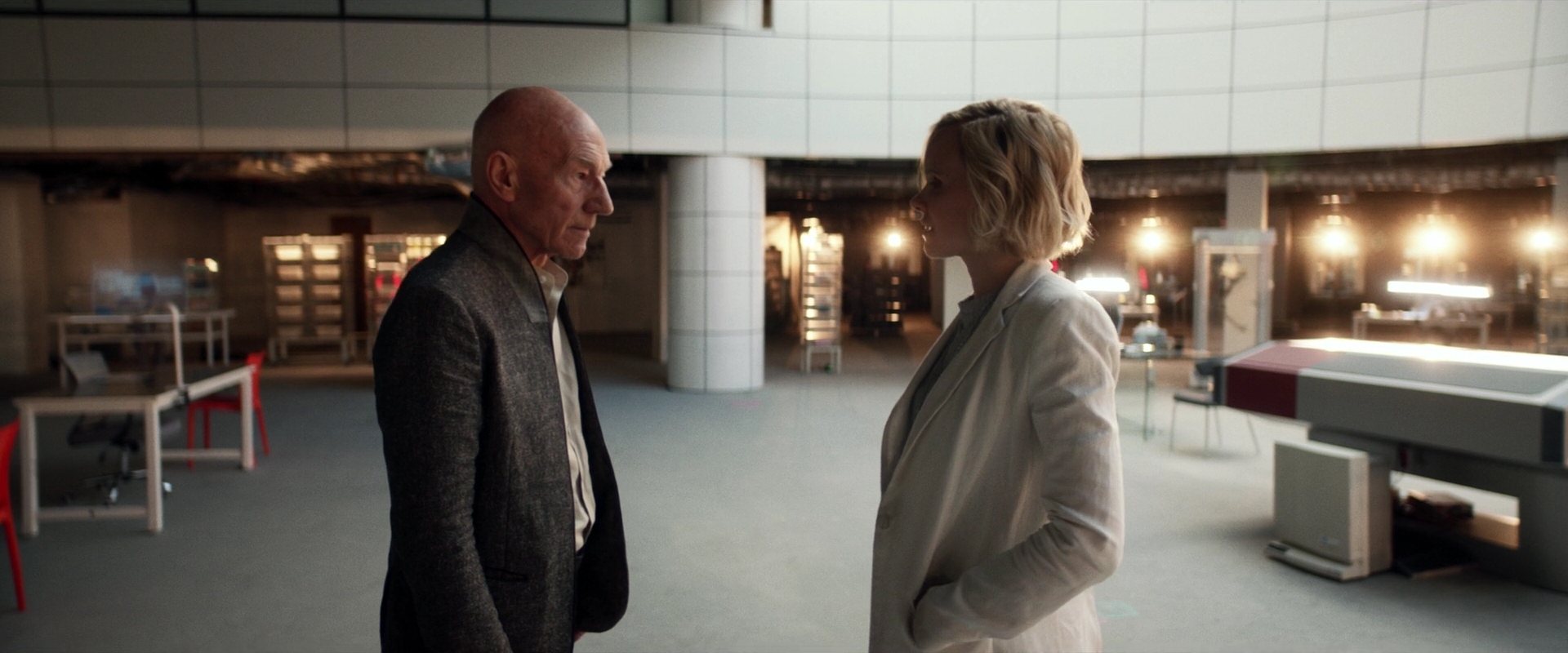 extant_StarTrek_PIC_1x01-Remembrance_4156.jpg
