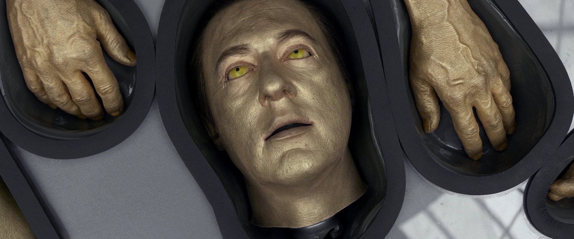 extant_StarTrek_PIC_1x01-Remembrance_4199.jpg