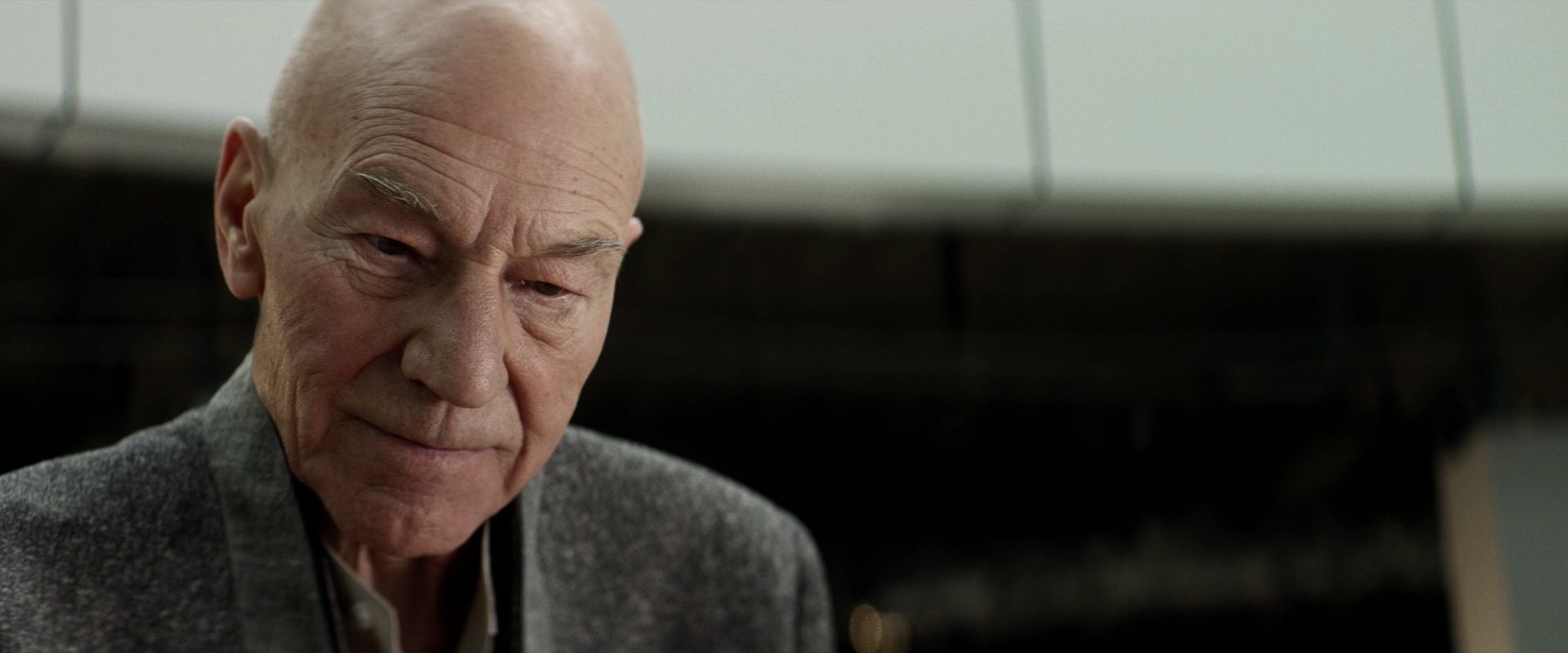 extant_StarTrek_PIC_1x01-Remembrance_4209.jpg