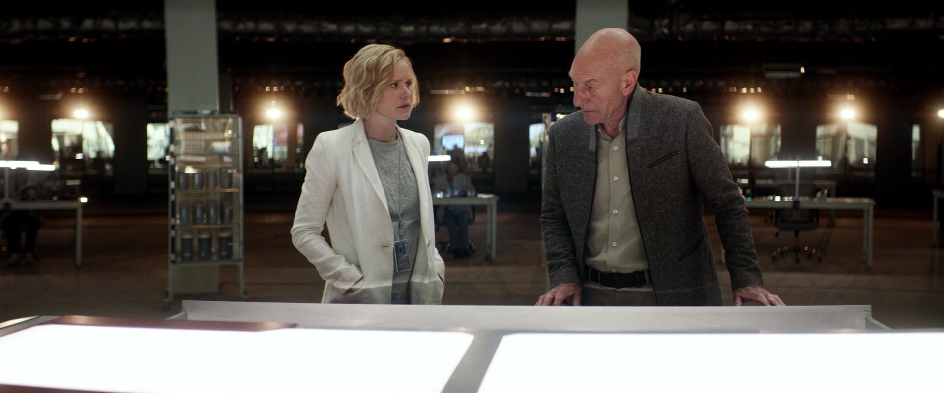 extant_StarTrek_PIC_1x01-Remembrance_4227.jpg