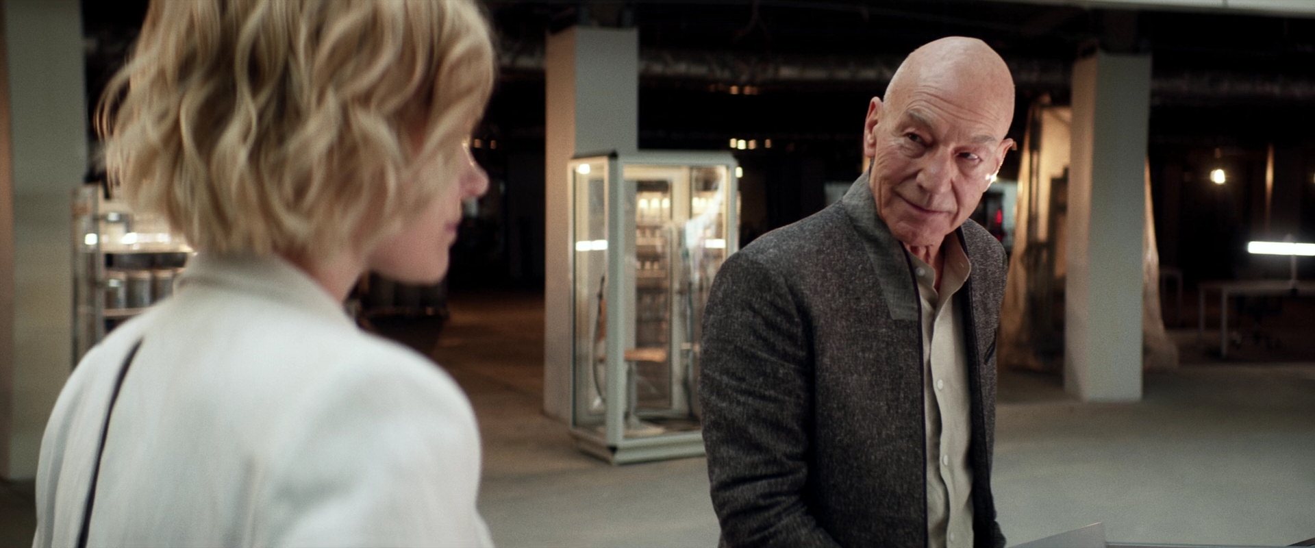 extant_StarTrek_PIC_1x01-Remembrance_4229.jpg