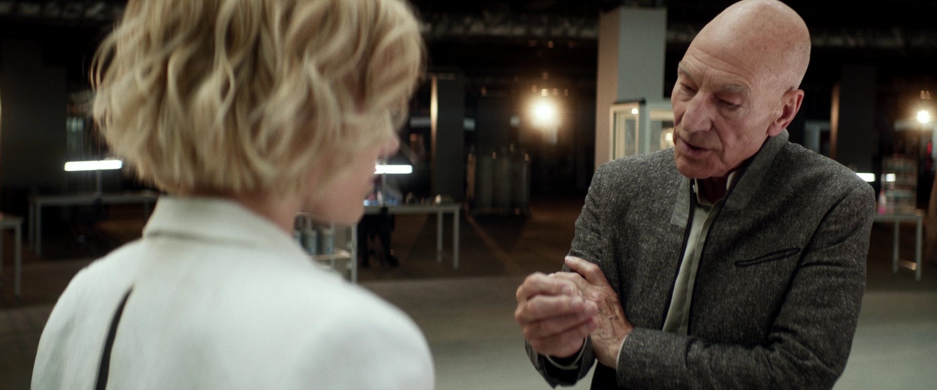 extant_StarTrek_PIC_1x01-Remembrance_4287.jpg