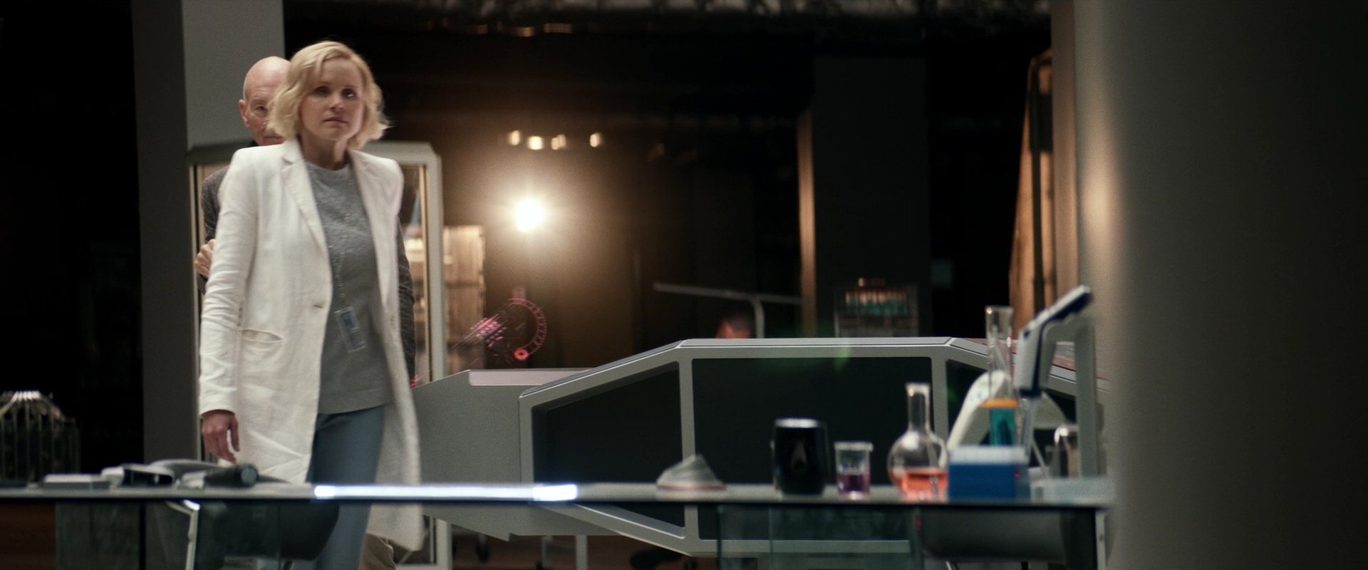 extant_StarTrek_PIC_1x01-Remembrance_4354.jpg