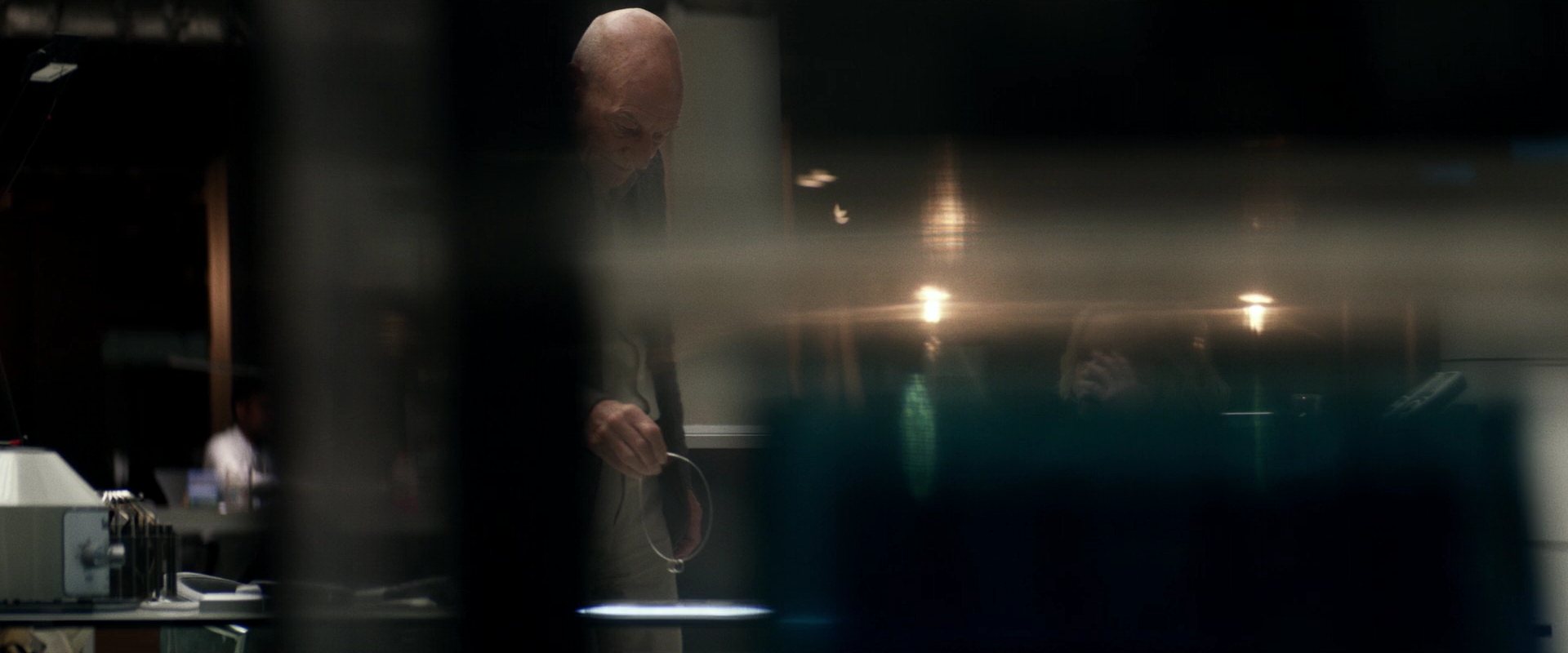 extant_StarTrek_PIC_1x01-Remembrance_4365.jpg