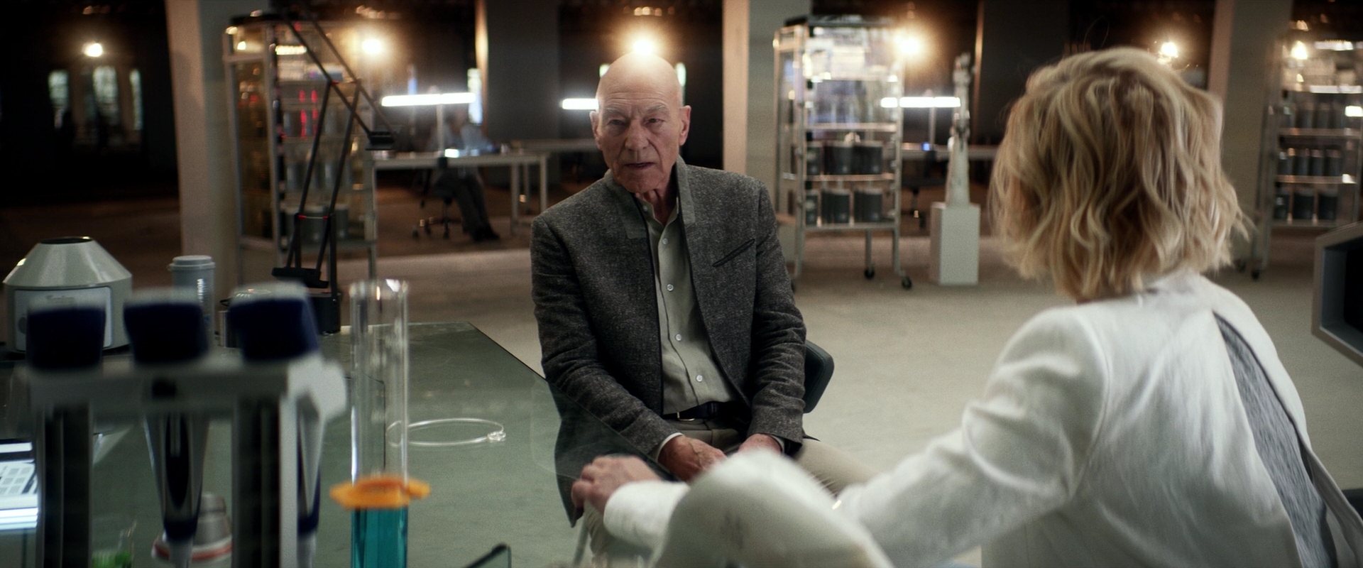 extant_StarTrek_PIC_1x01-Remembrance_4379.jpg