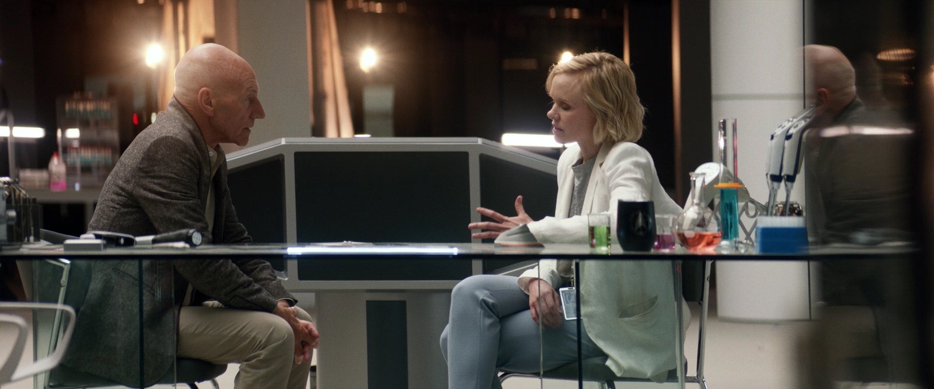 extant_StarTrek_PIC_1x01-Remembrance_4402.jpg