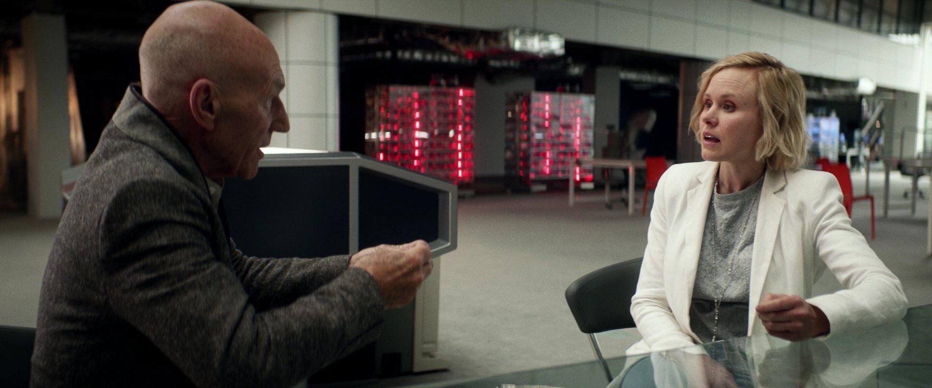extant_StarTrek_PIC_1x01-Remembrance_4418.jpg