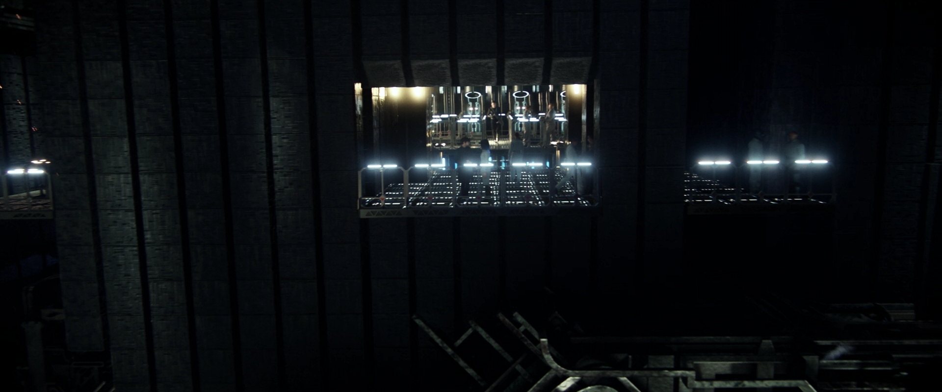 extant_StarTrek_PIC_1x01-Remembrance_4719.jpg