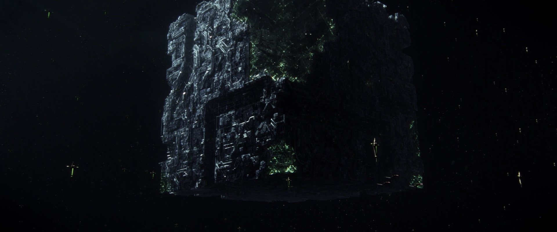 extant_StarTrek_PIC_1x01-Remembrance_4788.jpg