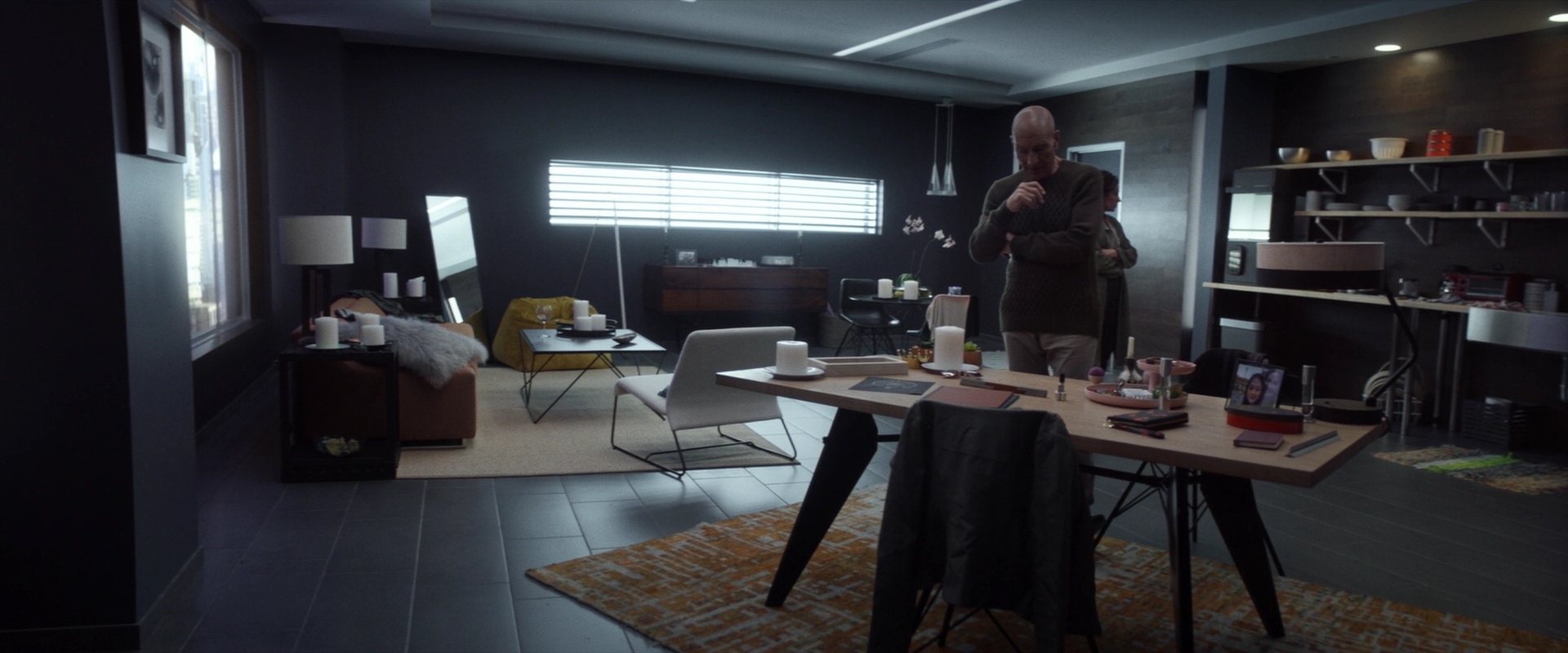 extant_StarTrek_PIC_1x02-MapsAndLegends_1324.jpg