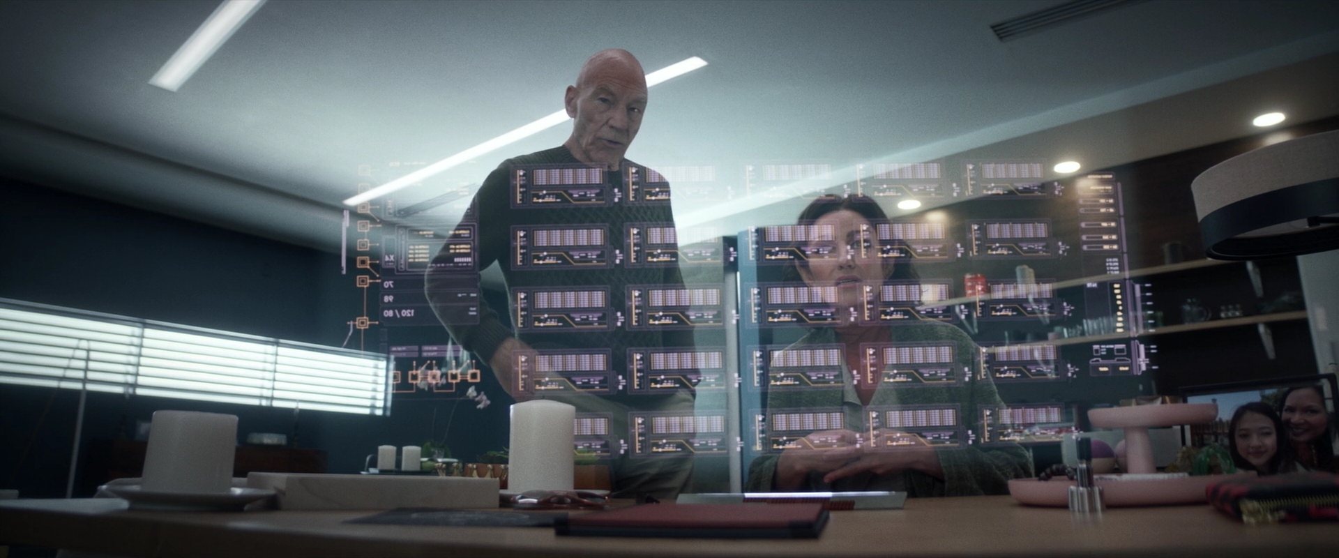 extant_StarTrek_PIC_1x02-MapsAndLegends_1378.jpg