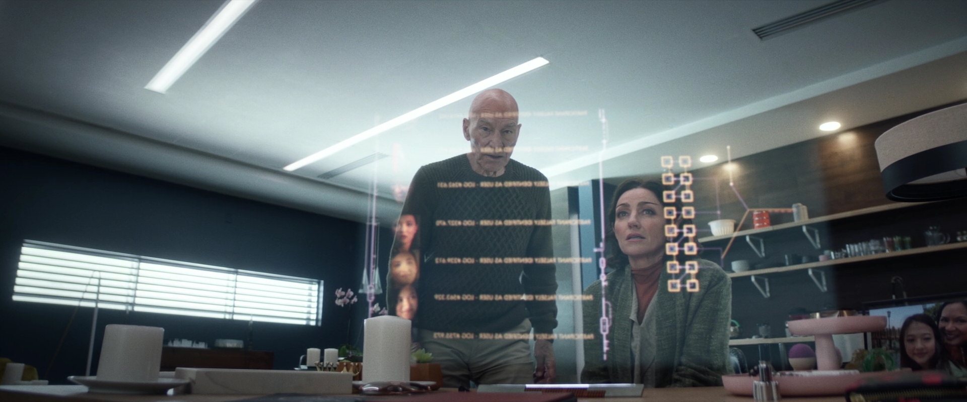 extant_StarTrek_PIC_1x02-MapsAndLegends_1511.jpg