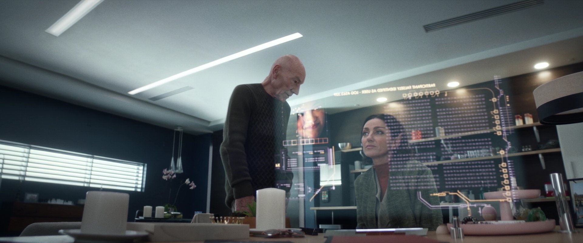 extant_StarTrek_PIC_1x02-MapsAndLegends_1571.jpg
