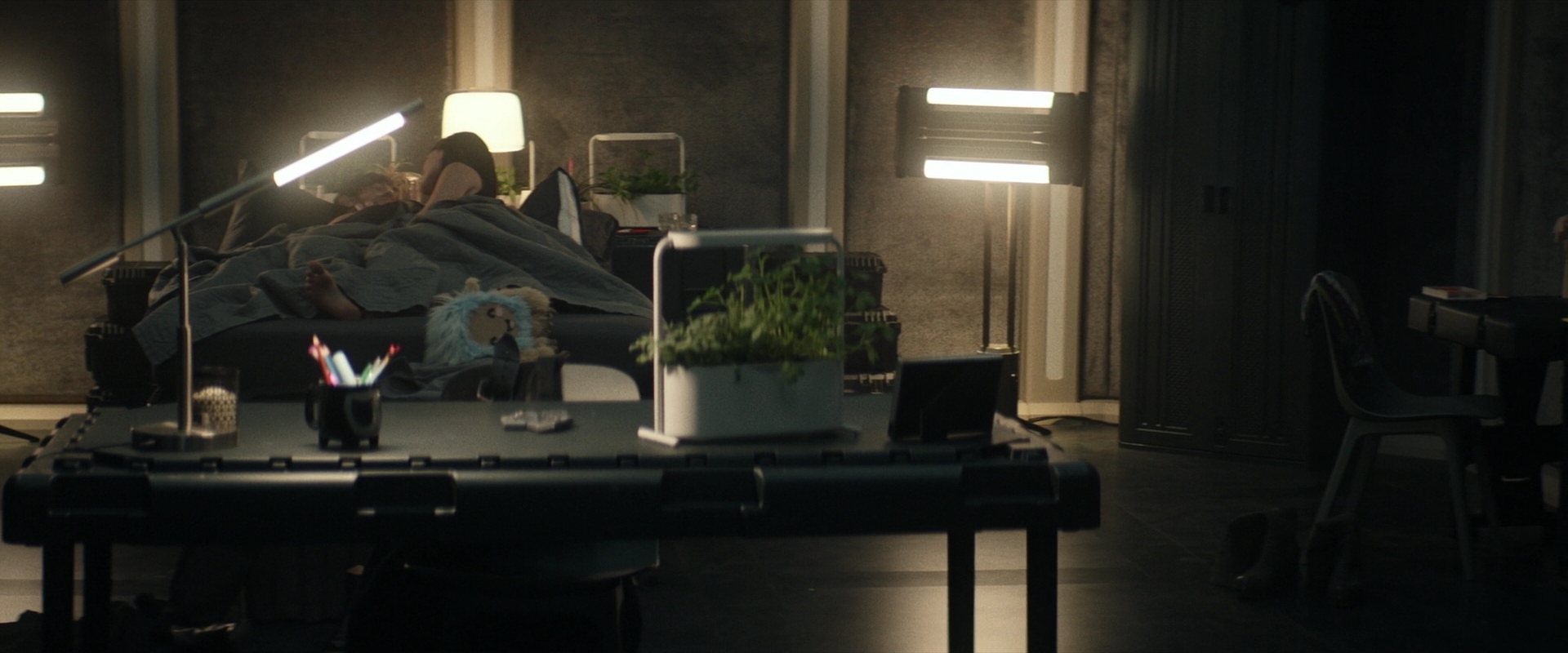 extant_StarTrek_PIC_1x02-MapsAndLegends_1691.jpg
