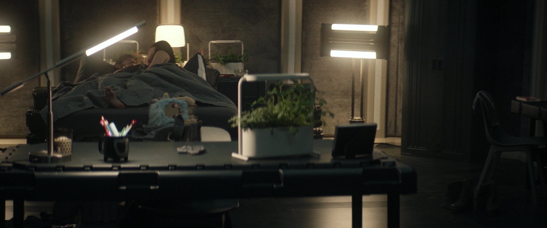 extant_StarTrek_PIC_1x02-MapsAndLegends_1693.jpg