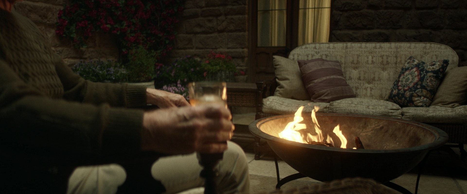 extant_StarTrek_PIC_1x02-MapsAndLegends_2016.jpg