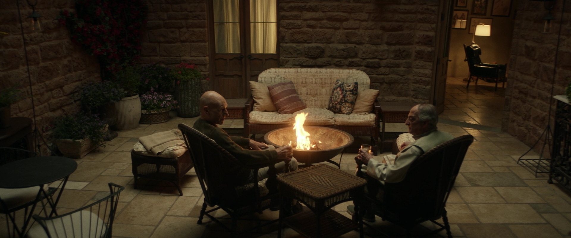 extant_StarTrek_PIC_1x02-MapsAndLegends_2054.jpg